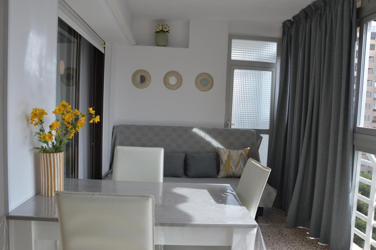 Apartamentos Provima Benidorm Luaran gambar