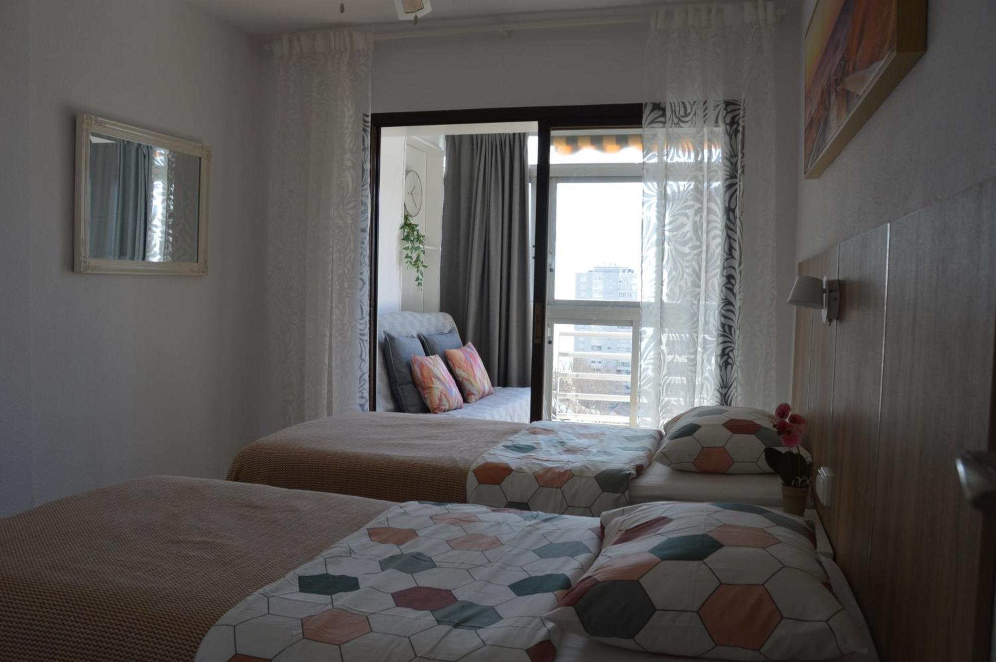 Apartamentos Provima Benidorm Luaran gambar